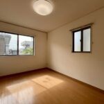 2階南側洋室です。（6帖）