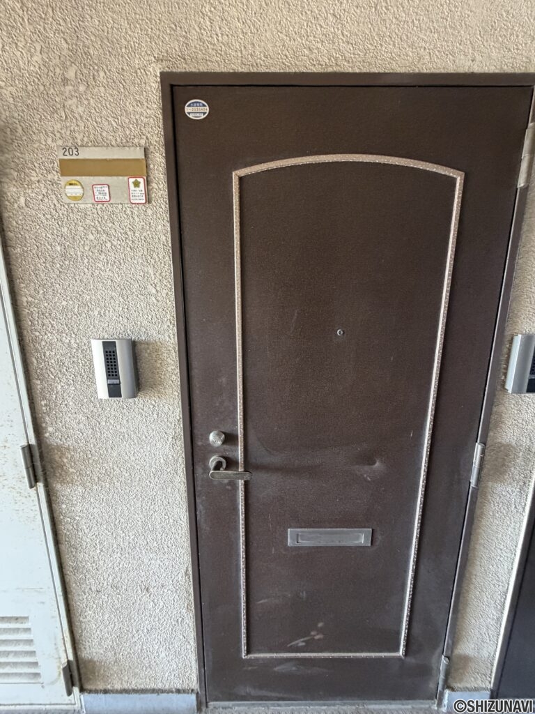 玄関ドア