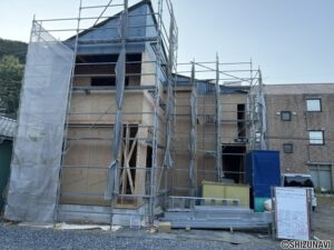 令和8年10月12日　　建築中です