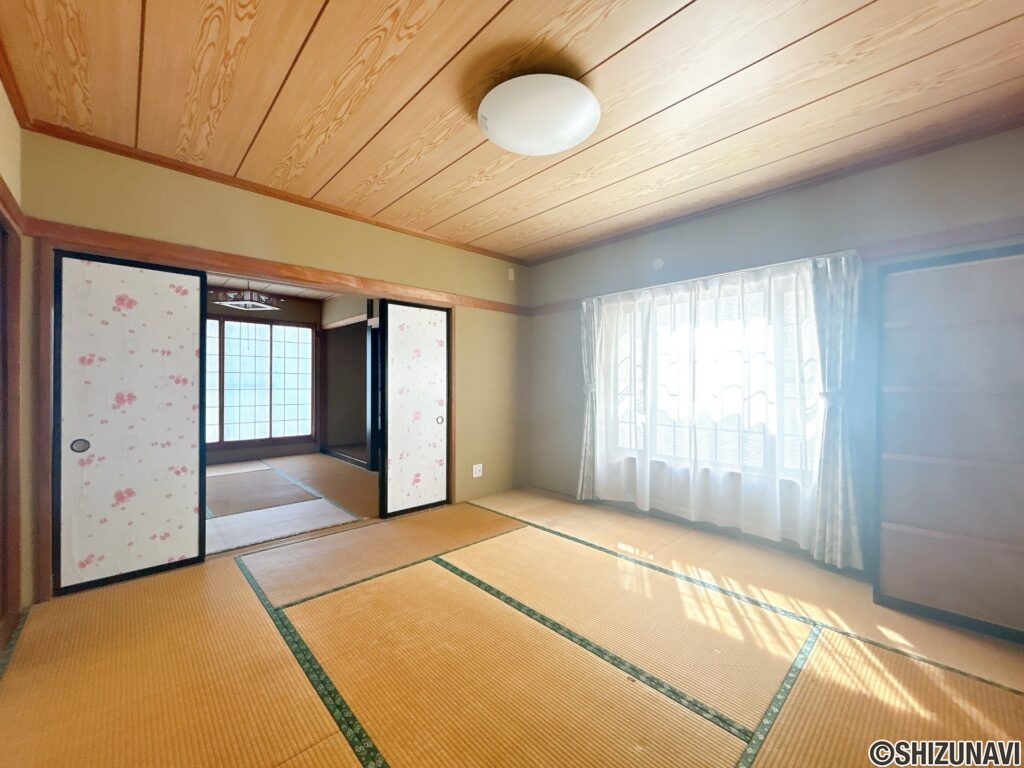 【２階和室】
