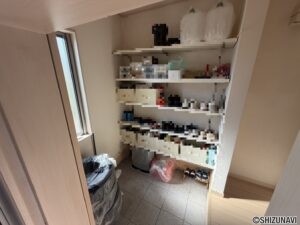 玄関横には広々シューズクローゼット。2帖の余裕があります。