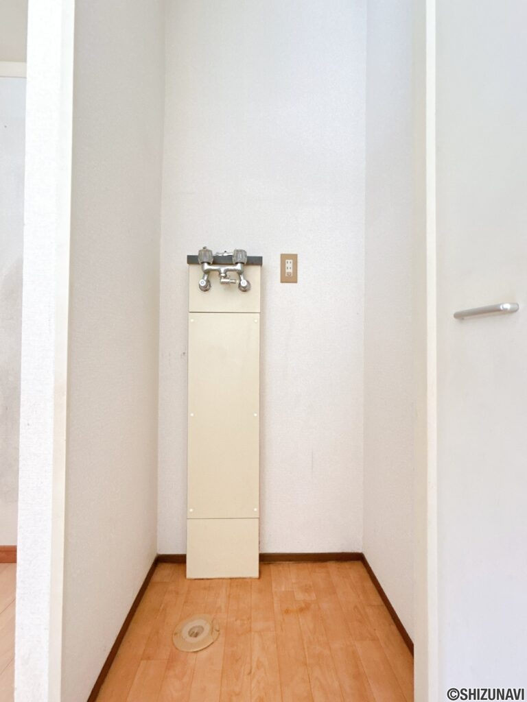 【洗濯機置き場】